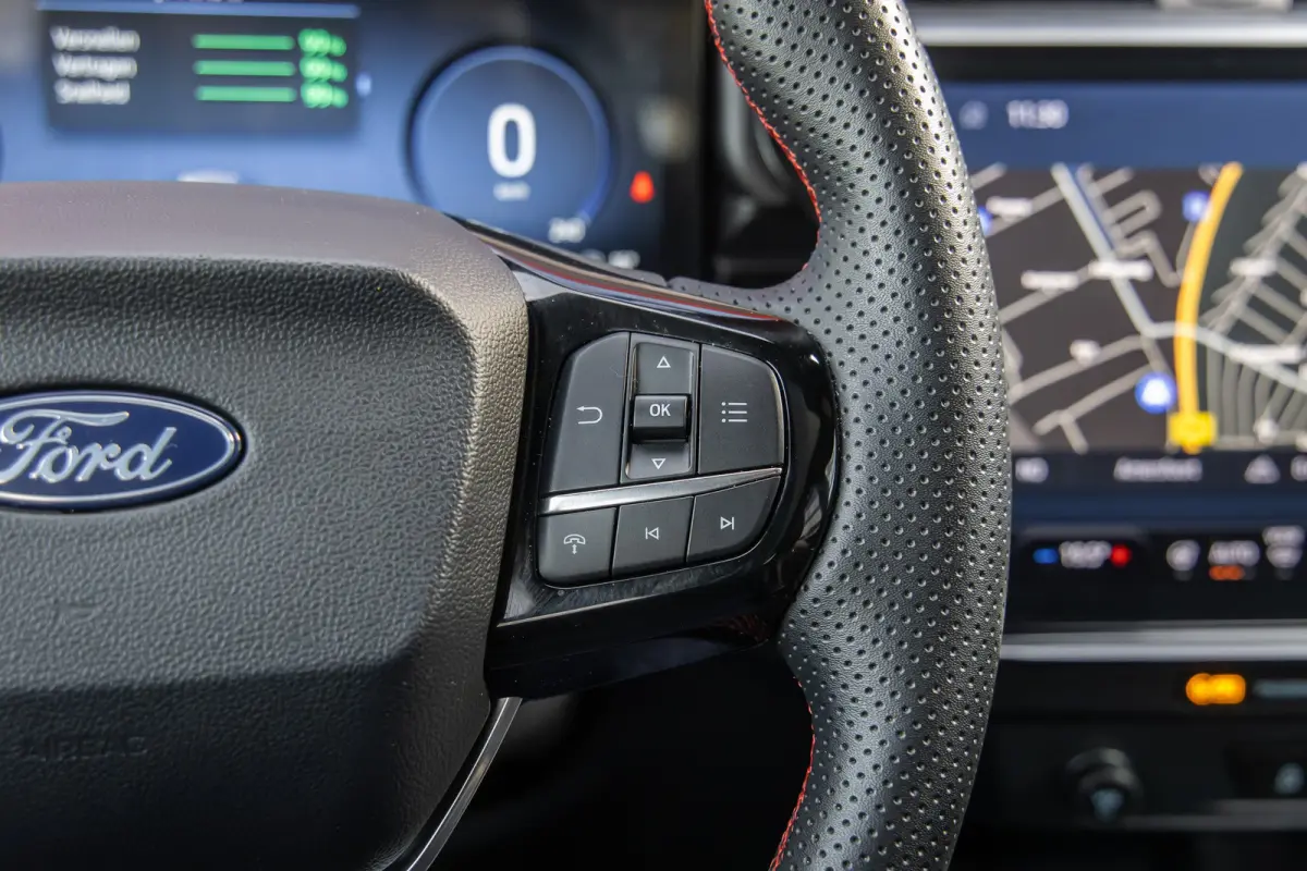 1.0 EcoBoost | ST-Line X | Panorama dak | 360 Camera | B&O | Stoel/Stuur/Vooruitverwarming | Elektrische achterklep | Adaptive Cruise | Achteruitrijcamera | Apple Carplay/Android Auto|telefo