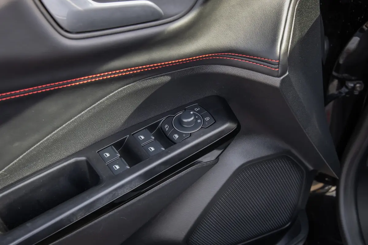 1.0 EcoBoost | ST-Line X | Panorama dak | 360 Camera | B&O | Stoel/Stuur/Vooruitverwarming | Elektrische achterklep | Adaptive Cruise | Achteruitrijcamera | Apple Carplay/Android Auto|telefo