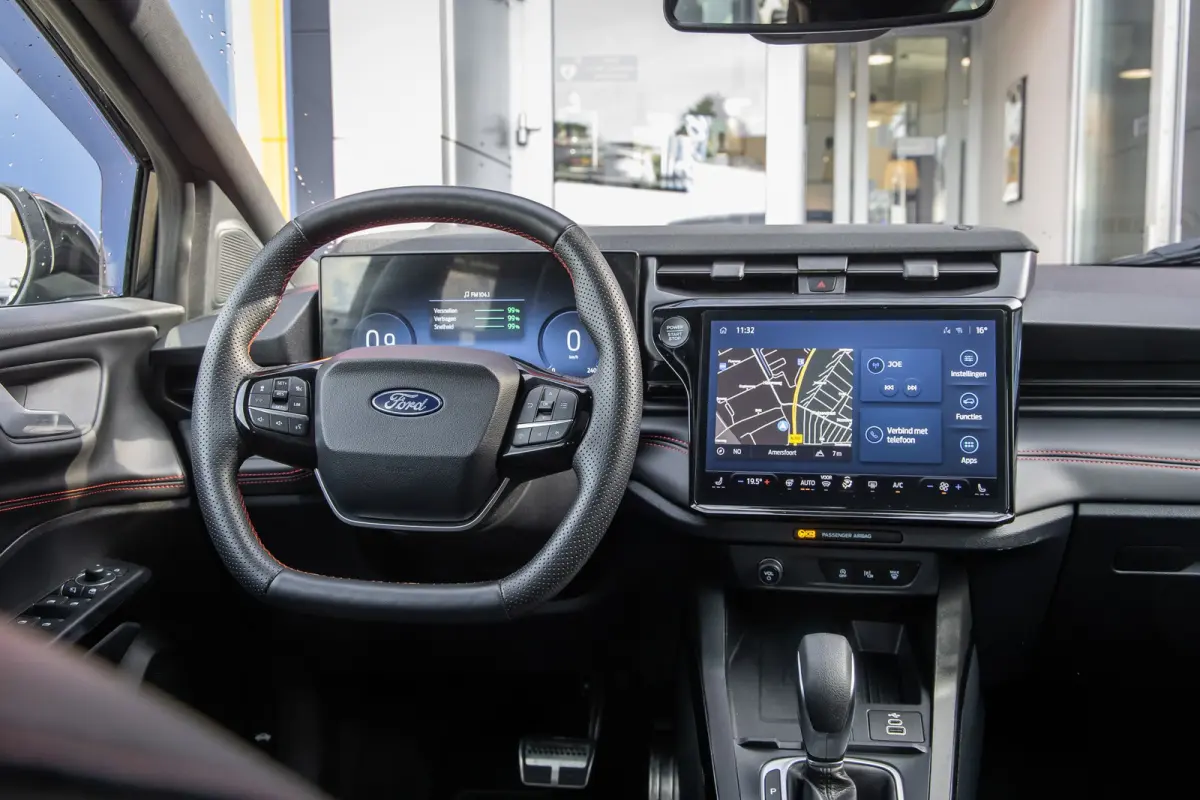 1.0 EcoBoost | ST-Line X | Panorama dak | 360 Camera | B&O | Stoel/Stuur/Vooruitverwarming | Elektrische achterklep | Adaptive Cruise | Achteruitrijcamera | Apple Carplay/Android Auto|telefo