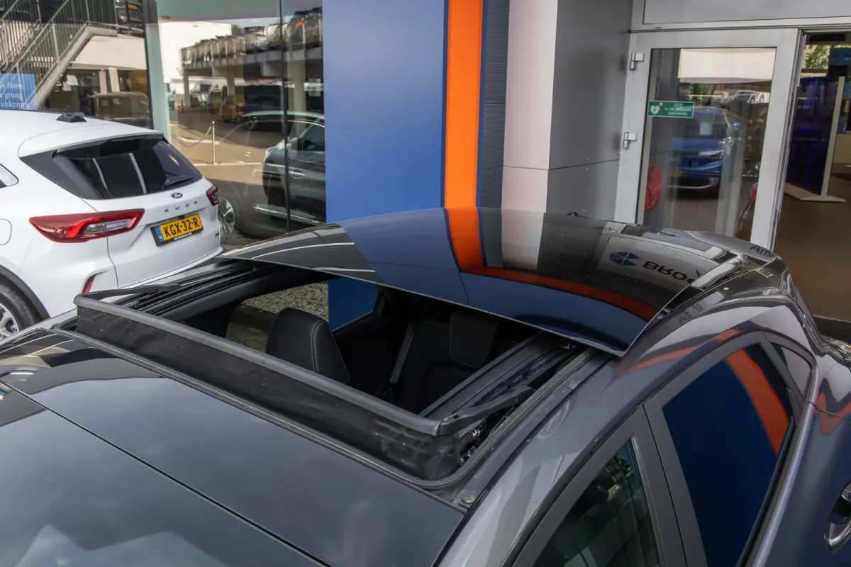 1.0 EcoBoost ST-Line X Vignale | Pano | Apple Carplay/Android Auto | B&O | Cruise control adaptief | Dodehoekdetectie | Elektrisch bedienbare achterklep | Elektrisch glazen panorama-dak | Ap