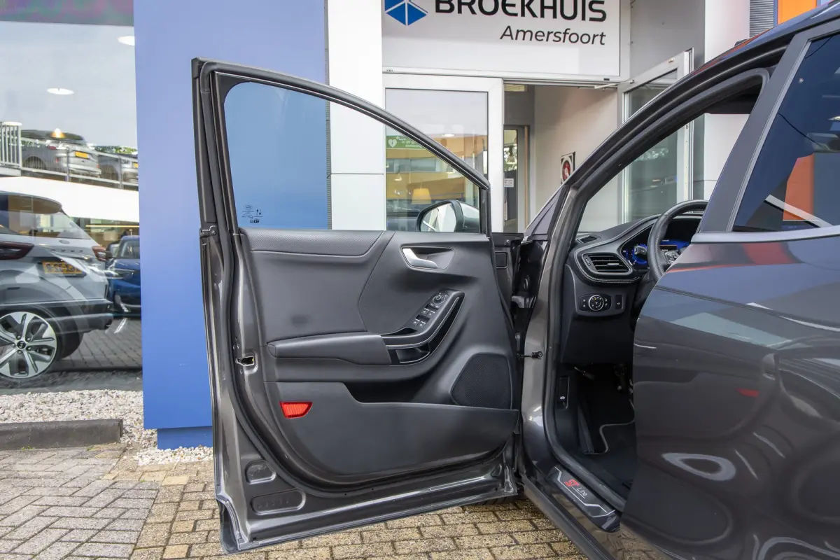 1.0 EcoBoost ST-Line X Vignale | Pano | Apple Carplay/Android Auto | B&O | Cruise control adaptief | Dodehoekdetectie | Elektrisch bedienbare achterklep | Elektrisch glazen panorama-dak | Ap