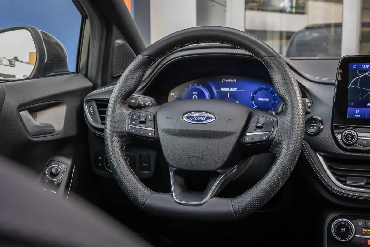 1.0 EcoBoost ST-Line X Vignale | Pano | Apple Carplay/Android Auto | B&O | Cruise control adaptief | Dodehoekdetectie | Elektrisch bedienbare achterklep | Elektrisch glazen panorama-dak | Ap