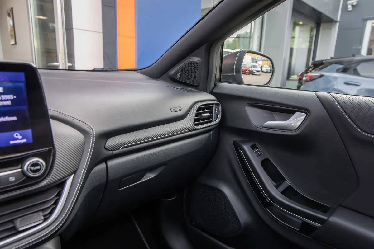 1.0 EcoBoost ST-Line X Vignale | Pano | Apple Carplay/Android Auto | B&O | Cruise control adaptief | Dodehoekdetectie | Elektrisch bedienbare achterklep | Elektrisch glazen panorama-dak | Ap