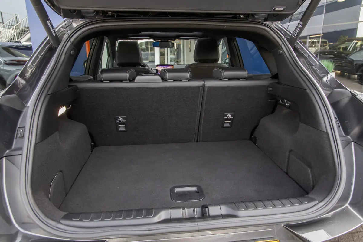 1.0 EcoBoost ST-Line X Vignale | Pano | Apple Carplay/Android Auto | B&O | Cruise control adaptief | Dodehoekdetectie | Elektrisch bedienbare achterklep | Elektrisch glazen panorama-dak | Ap