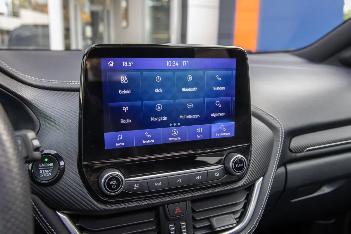 1.0 EcoBoost ST-Line X Vignale | Pano | Apple Carplay/Android Auto | B&O | Cruise control adaptief | Dodehoekdetectie | Elektrisch bedienbare achterklep | Elektrisch glazen panorama-dak | Ap