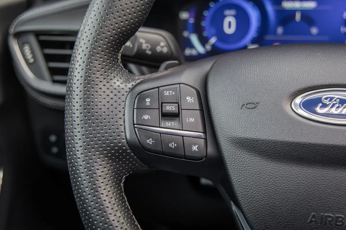 1.0 EcoBoost ST-Line X Vignale | Pano | Apple Carplay/Android Auto | B&O | Cruise control adaptief | Dodehoekdetectie | Elektrisch bedienbare achterklep | Elektrisch glazen panorama-dak | Ap