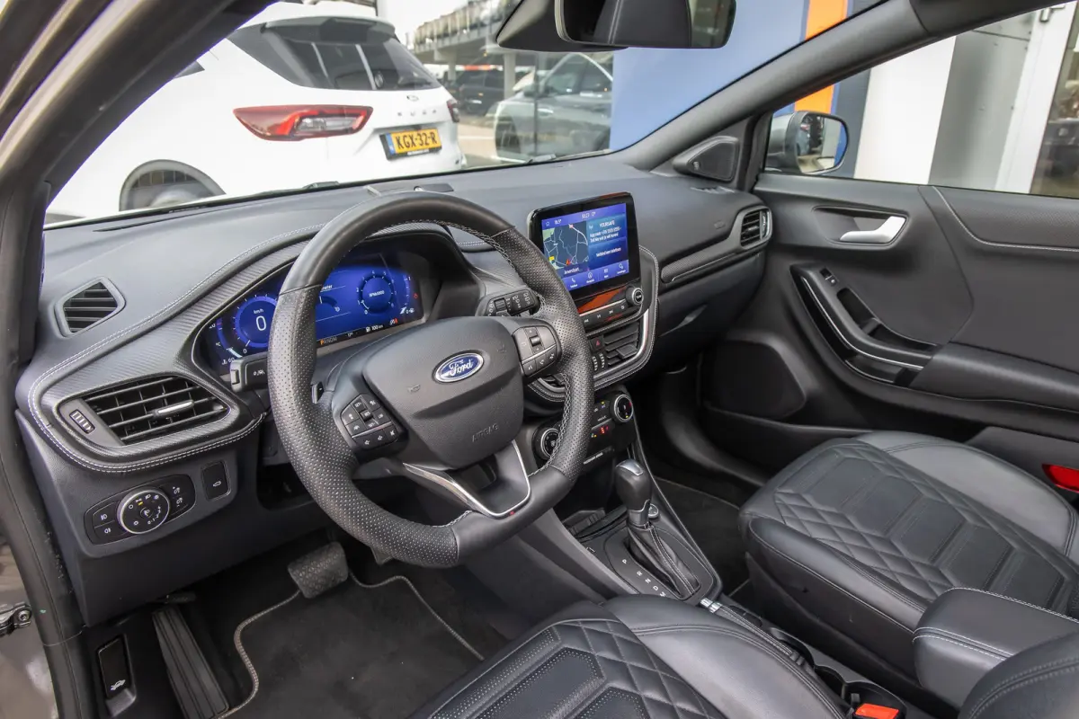 1.0 EcoBoost ST-Line X Vignale | Pano | Apple Carplay/Android Auto | B&O | Cruise control adaptief | Dodehoekdetectie | Elektrisch bedienbare achterklep | Elektrisch glazen panorama-dak | Ap