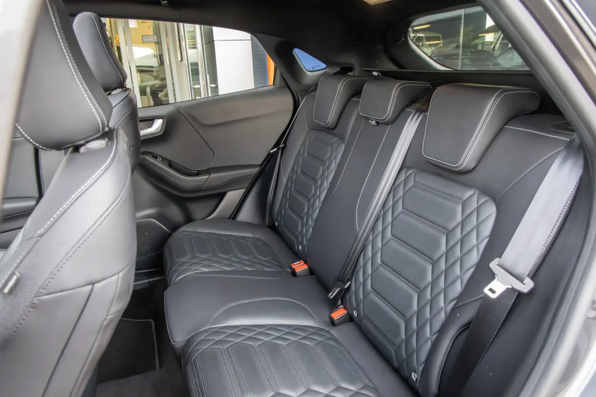 1.0 EcoBoost ST-Line X Vignale | Pano | Apple Carplay/Android Auto | B&O | Cruise control adaptief | Dodehoekdetectie | Elektrisch bedienbare achterklep | Elektrisch glazen panorama-dak | Ap