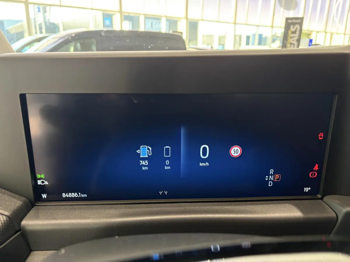 320 2.5 PHEV L1H1 Trend | CAMERA | CARPLAY