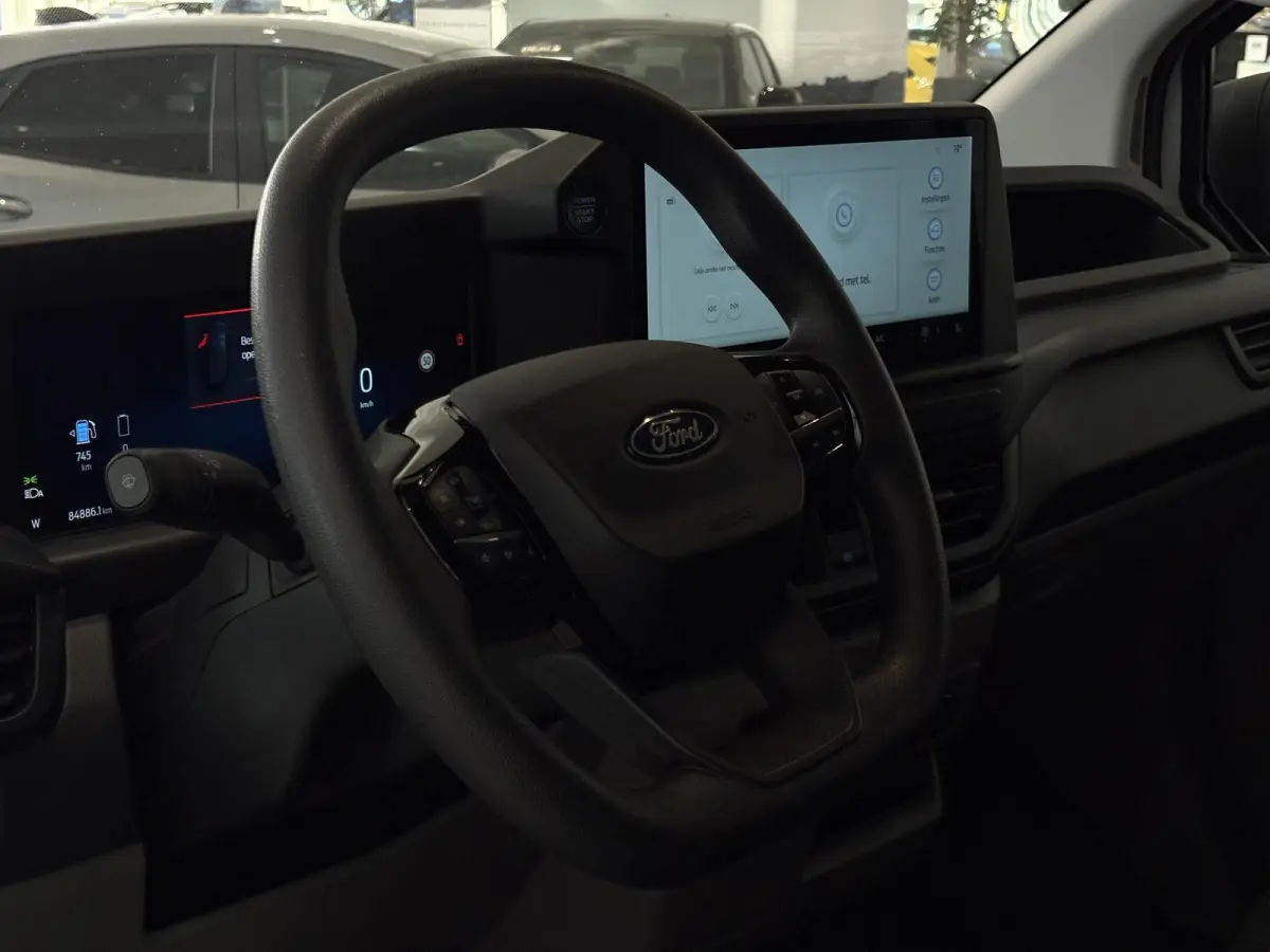 320 2.5 PHEV L1H1 Trend | CAMERA | CARPLAY