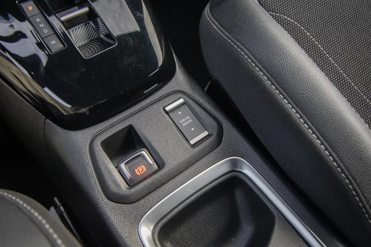 1.2 Turbo Hybrid GS | Apple Carplay/Android Auto | Achteruitrijcamera | Cruise control | Parkeersensoren voor + achter | | Achteruitrijcamera | Airco | Apple Carplay/Android Auto|telefoonint