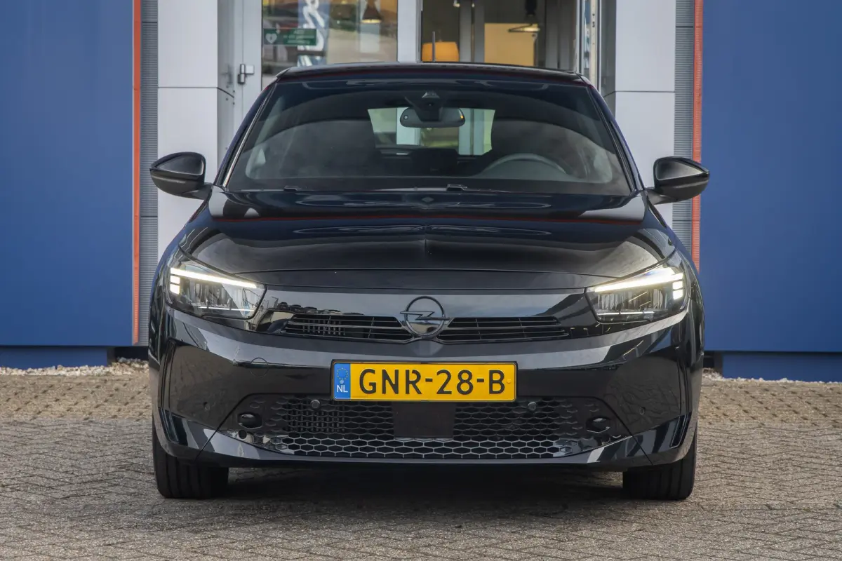 1.2 Turbo Hybrid GS | Apple Carplay/Android Auto | Achteruitrijcamera | Cruise control | Parkeersensoren voor + achter | | Achteruitrijcamera | Airco | Apple Carplay/Android Auto|telefoonint