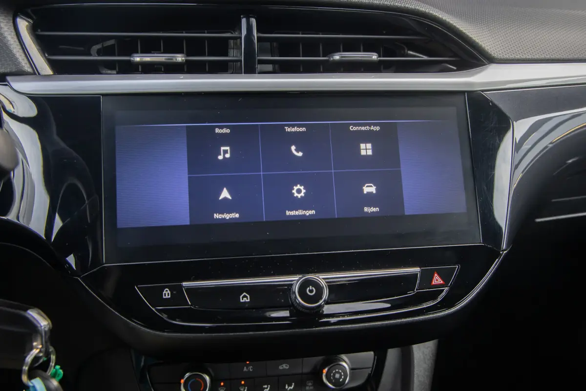 1.2 Turbo Hybrid GS | Apple Carplay/Android Auto | Achteruitrijcamera | Cruise control | Parkeersensoren voor + achter | | Achteruitrijcamera | Airco | Apple Carplay/Android Auto|telefoonint
