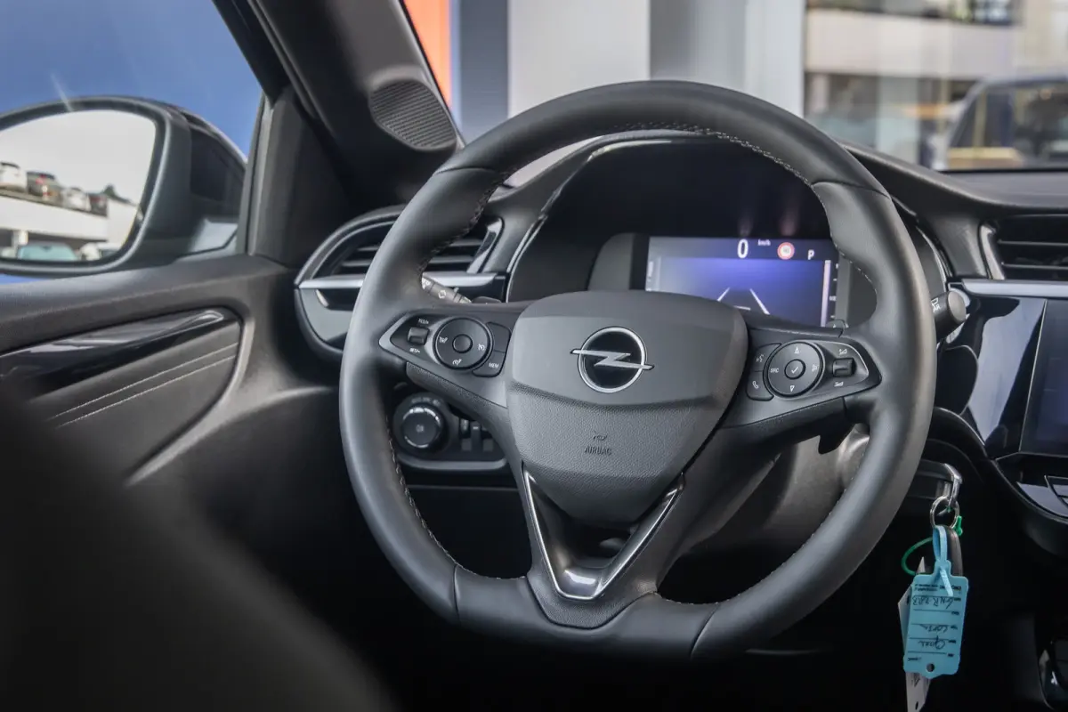 1.2 Turbo Hybrid GS | Apple Carplay/Android Auto | Achteruitrijcamera | Cruise control | Parkeersensoren voor + achter | | Achteruitrijcamera | Airco | Apple Carplay/Android Auto|telefoonint