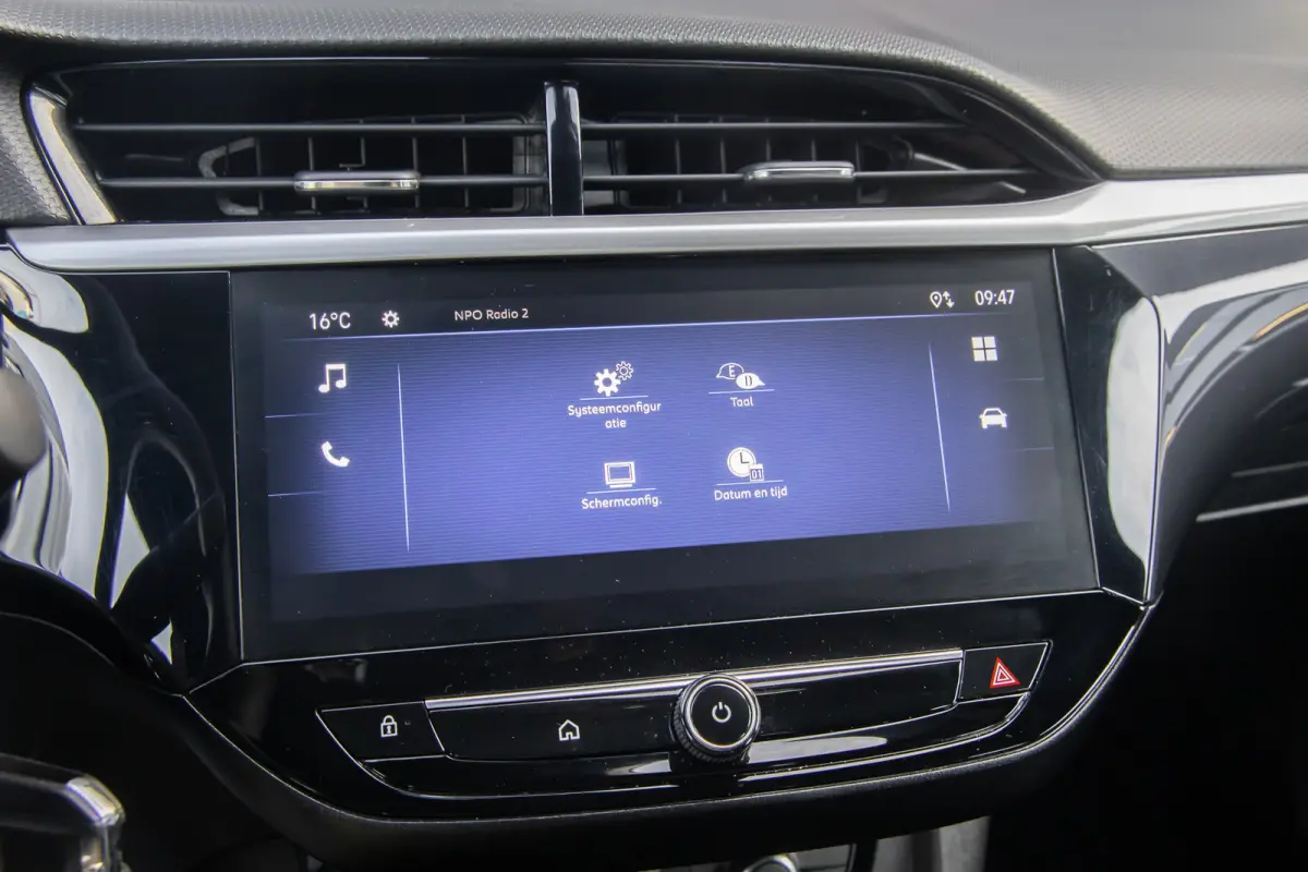 1.2 Turbo Hybrid GS | Apple Carplay/Android Auto | Achteruitrijcamera | Cruise control | Parkeersensoren voor + achter | | Achteruitrijcamera | Airco | Apple Carplay/Android Auto|telefoonint