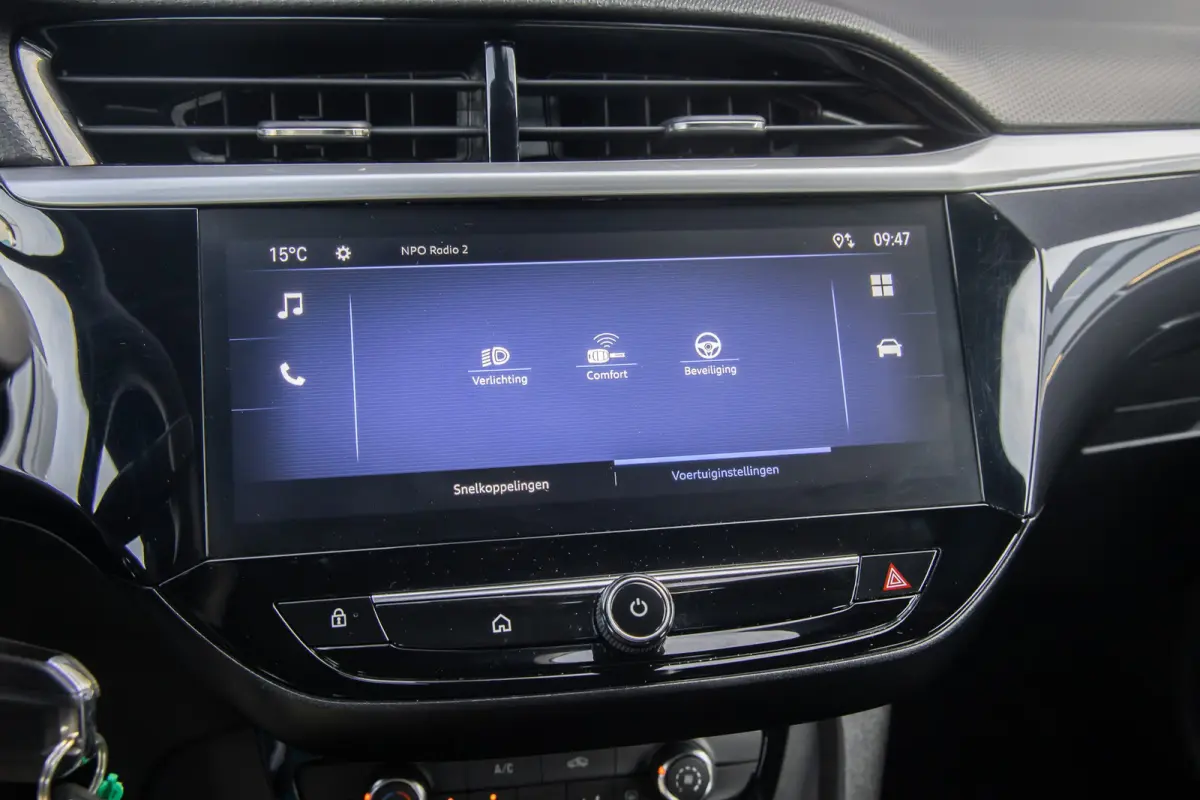 1.2 Turbo Hybrid GS | Apple Carplay/Android Auto | Achteruitrijcamera | Cruise control | Parkeersensoren voor + achter | | Achteruitrijcamera | Airco | Apple Carplay/Android Auto|telefoonint