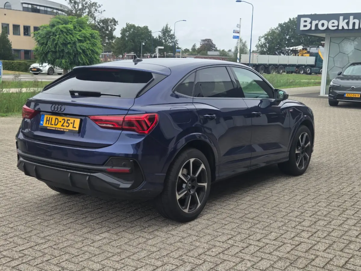 35 TFSI S Edition 150PK | Trekhaak | Elek. Verstelbare Stoel | Camera Achter | Keyless entry/start | Zwart optiek