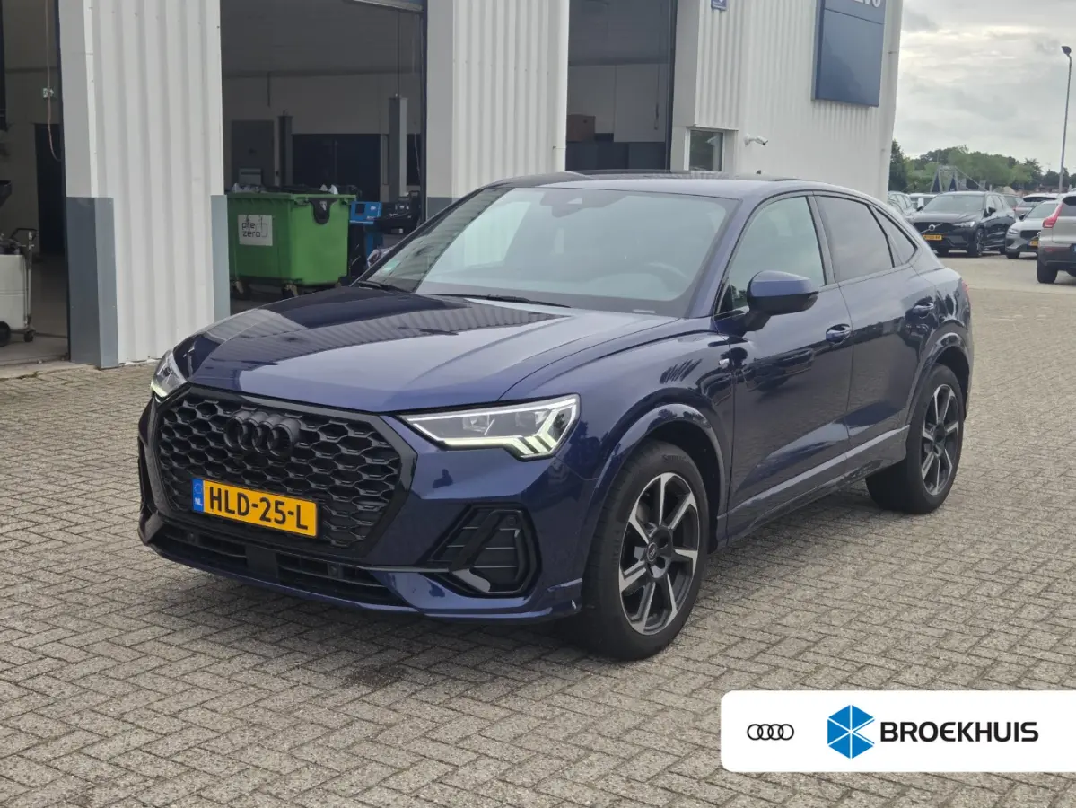 35 TFSI S Edition 150PK | Trekhaak | Elek. Verstelbare Stoel | Camera Achter | Keyless entry/start | Zwart optiek