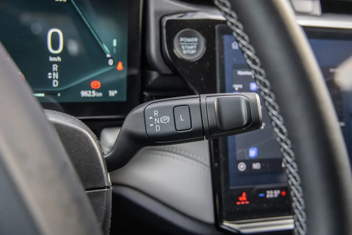 44 kWh | Camera | Stoel/stuur/voorruit verwarming | Apple Carplay/Android Auto | Full-LED | Digitaal dashboard | Nieuwstaat! | Achteruitrijcamera | Apple Carplay/Android Auto|telefoonintegra