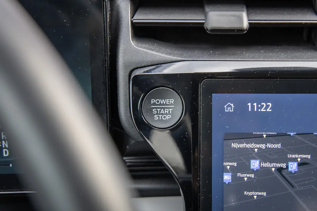 44 kWh | Camera | Stoel/stuur/voorruit verwarming | Apple Carplay/Android Auto | Full-LED | Digitaal dashboard | Nieuwstaat! | Achteruitrijcamera | Apple Carplay/Android Auto|telefoonintegra
