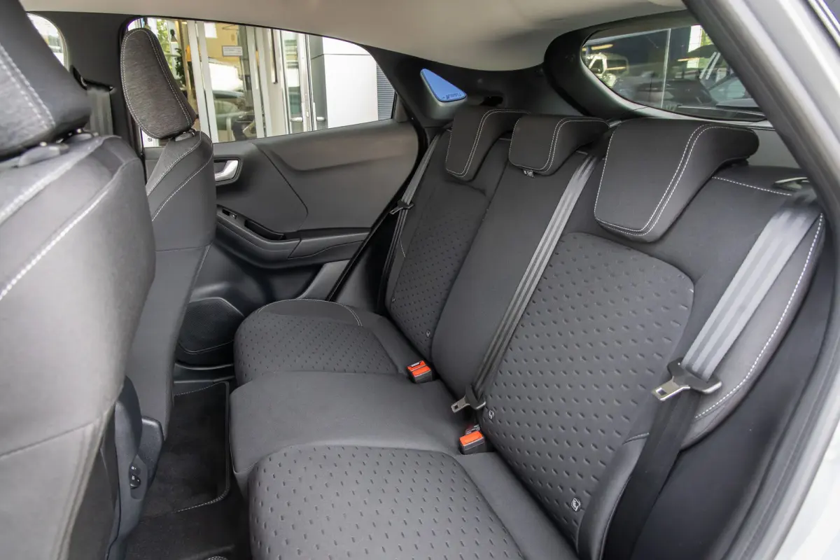 44 kWh | Camera | Stoel/stuur/voorruit verwarming | Apple Carplay/Android Auto | Full-LED | Digitaal dashboard | Nieuwstaat! | Achteruitrijcamera | Apple Carplay/Android Auto|telefoonintegra