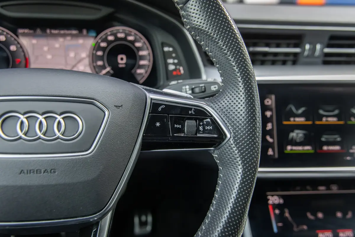 55 TFSI e 367 PK quattro Competition S-Line | Adap. Cruise | Camera | Apple Carplay | Stoelverwarming | Elek. Klep | Adap. Cruise | Camera | Apple Carplay | Stoelverwarming | Elek. Klep | Cr