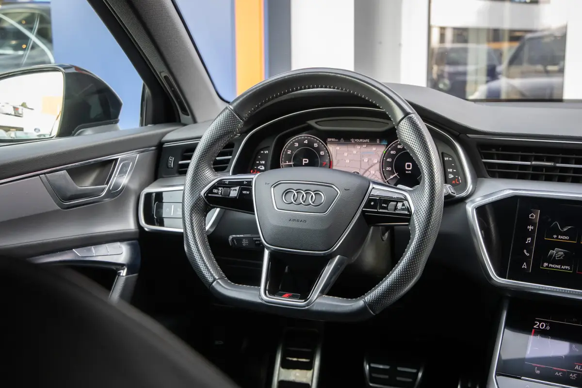 55 TFSI e 367 PK quattro Competition S-Line | Adap. Cruise | Camera | Apple Carplay | Stoelverwarming | Elek. Klep | Adap. Cruise | Camera | Apple Carplay | Stoelverwarming | Elek. Klep | Cr