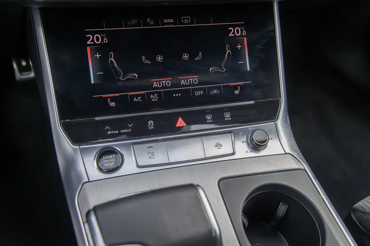 55 TFSI e 367 PK quattro Competition S-Line | Adap. Cruise | Camera | Apple Carplay | Stoelverwarming | Elek. Klep | Adap. Cruise | Camera | Apple Carplay | Stoelverwarming | Elek. Klep | Cr