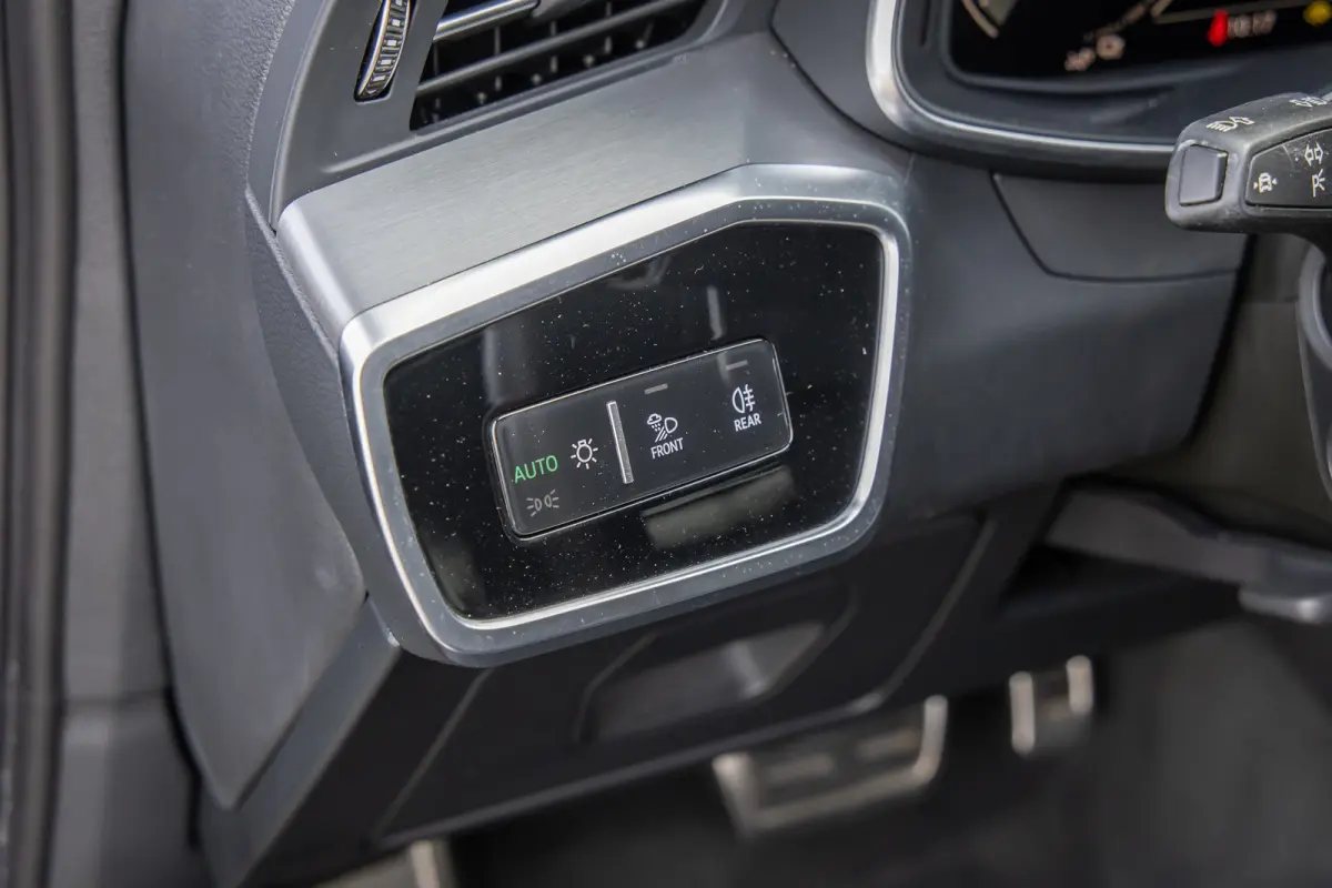 55 TFSI e 367 PK quattro Competition S-Line | Adap. Cruise | Camera | Apple Carplay | Stoelverwarming | Elek. Klep | Adap. Cruise | Camera | Apple Carplay | Stoelverwarming | Elek. Klep | Cr