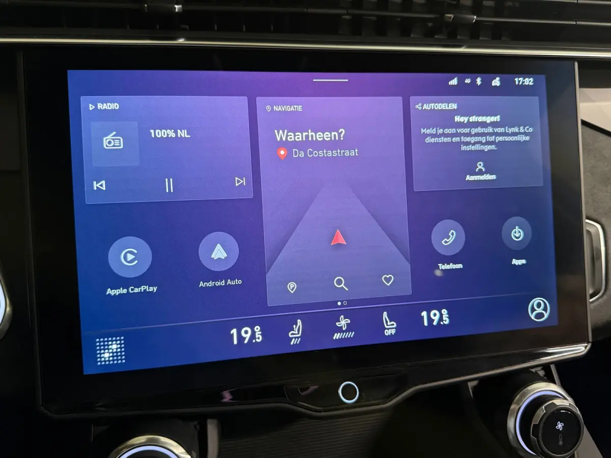 1.5 PHEV - Black Line