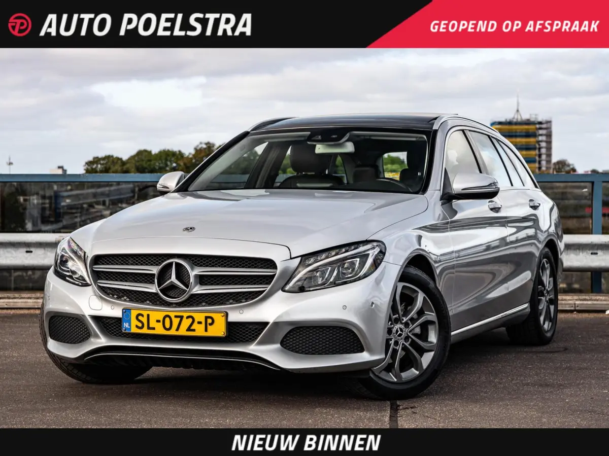 180 Prestige | Panoramadak | Trekhaak | LED | Stoelverwarming | Dodehoekdetectie | Dealeronderhouden