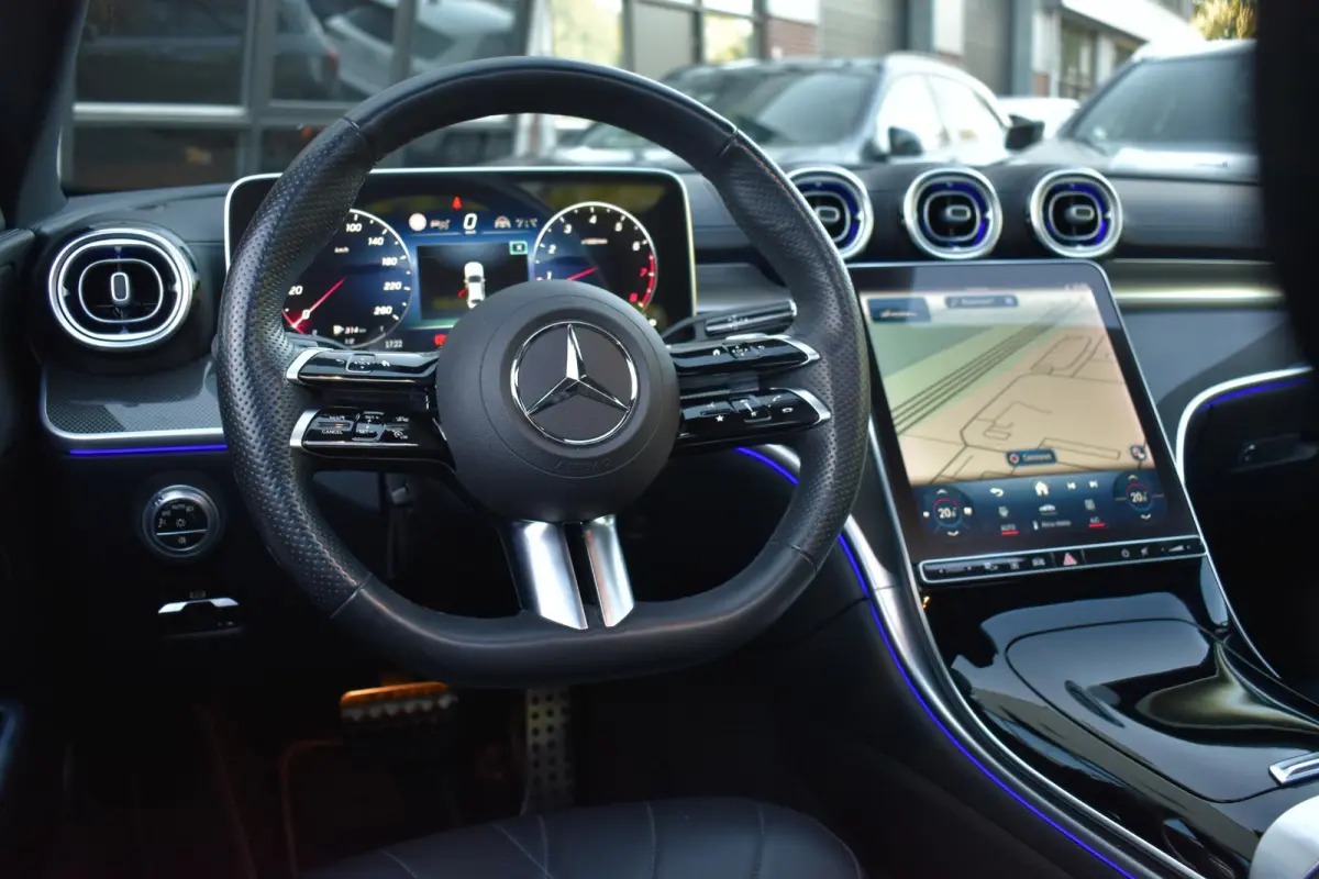300 4MATIC AMG Pano 360C Keyless 20" Trekhaak
