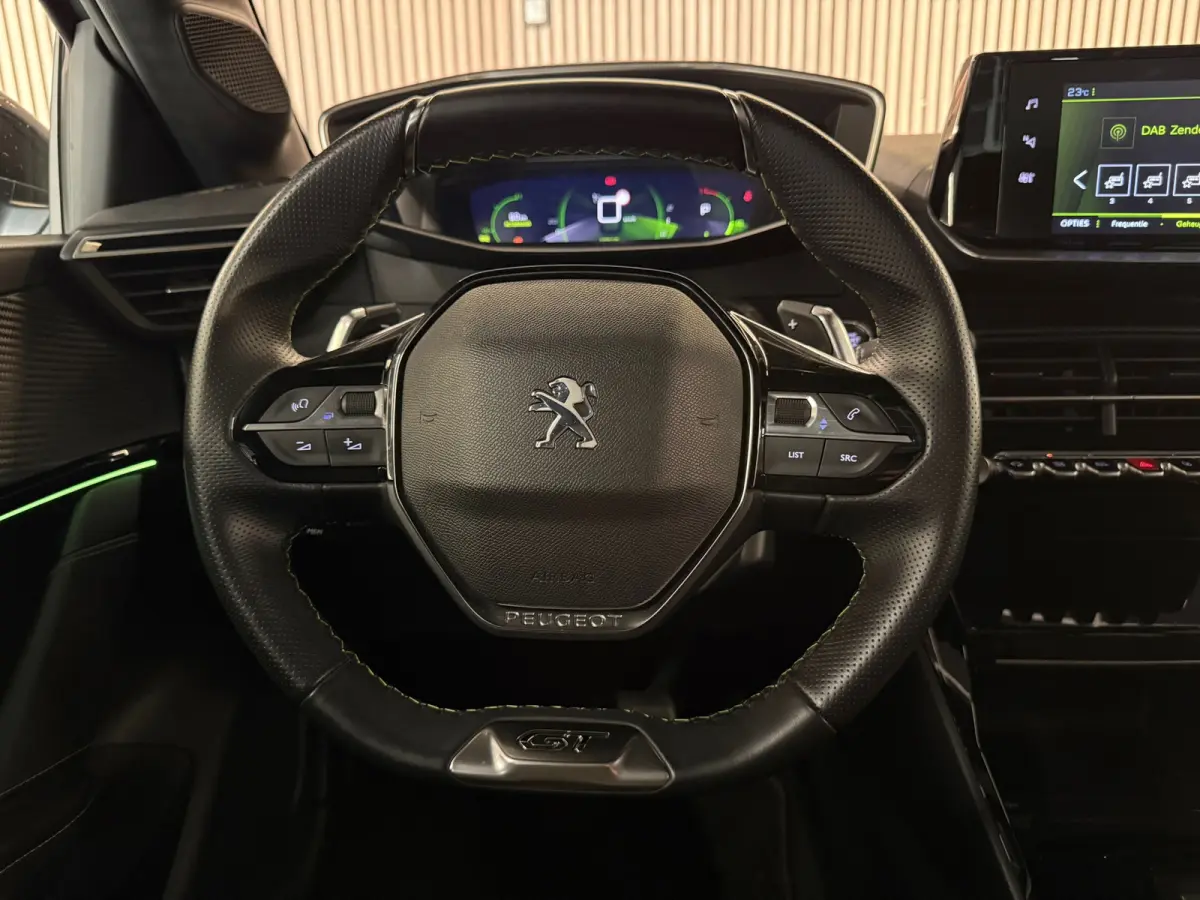 GT 1.2 PureTech|3x GT|KEYLESS|CAMERA 360|DIGITAL 3D DASH|STOELVERW|SFEERVERL|HALF LEDER|CARPLAY