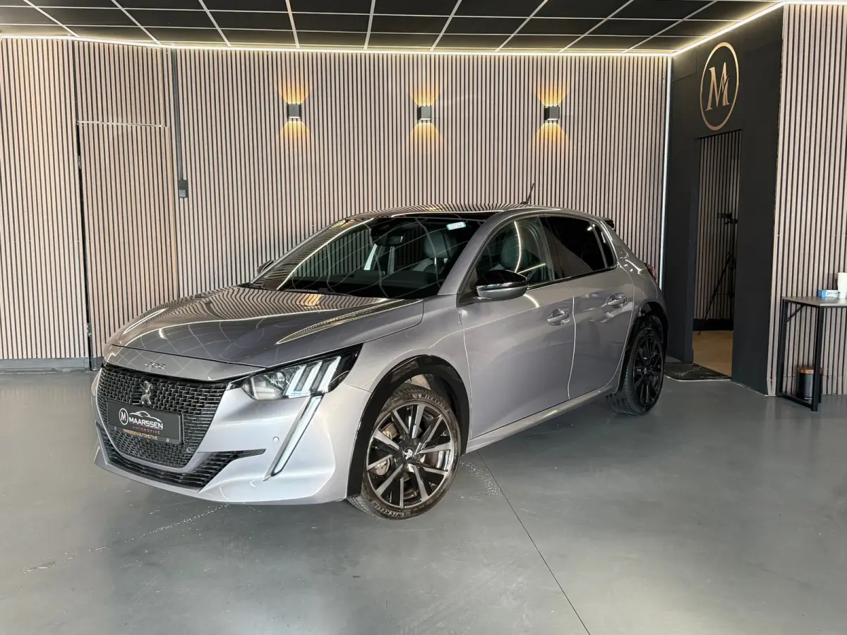 GT 1.2 PureTech|3x GT|KEYLESS|CAMERA 360|DIGITAL 3D DASH|STOELVERW|SFEERVERL|HALF LEDER|CARPLAY