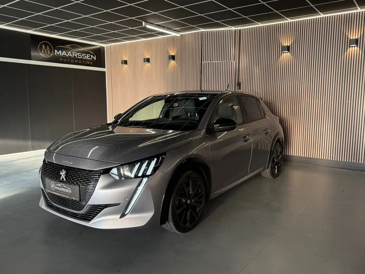 GT 1.2 PureTech|3x GT|KEYLESS|CAMERA 360|DIGITAL 3D DASH|STOELVERW|SFEERVERL|HALF LEDER|CARPLAY