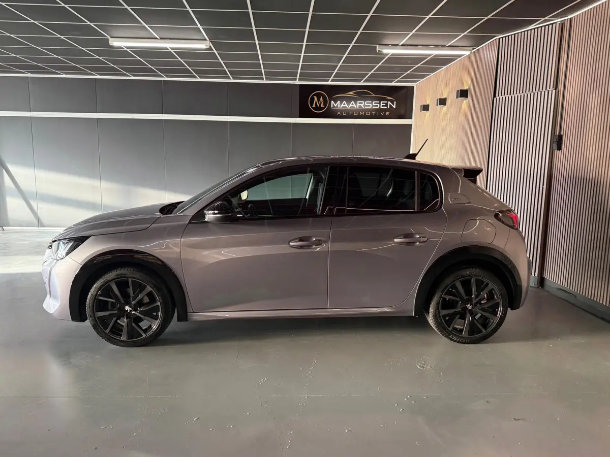GT 1.2 PureTech|3x GT|KEYLESS|CAMERA 360|DIGITAL 3D DASH|STOELVERW|SFEERVERL|HALF LEDER|CARPLAY