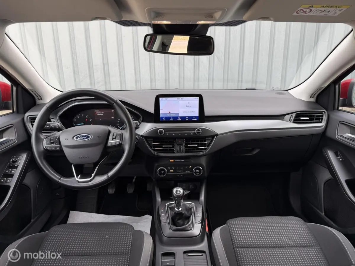 1.0 EcoBoost Hybrid Connected | Carplay |