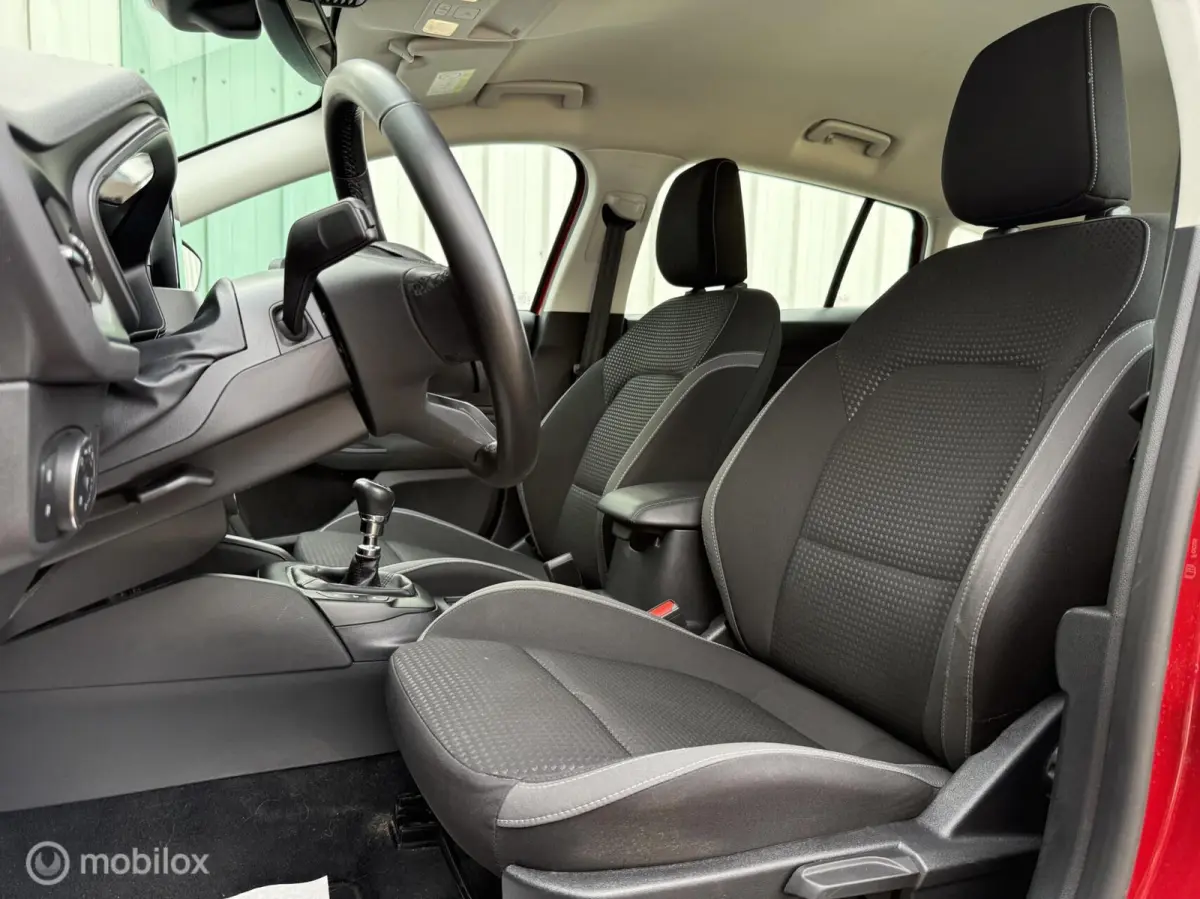 1.0 EcoBoost Hybrid Connected | Carplay |