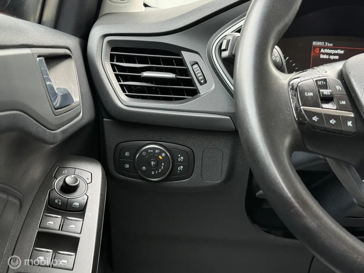 1.0 EcoBoost Hybrid Connected | Carplay |