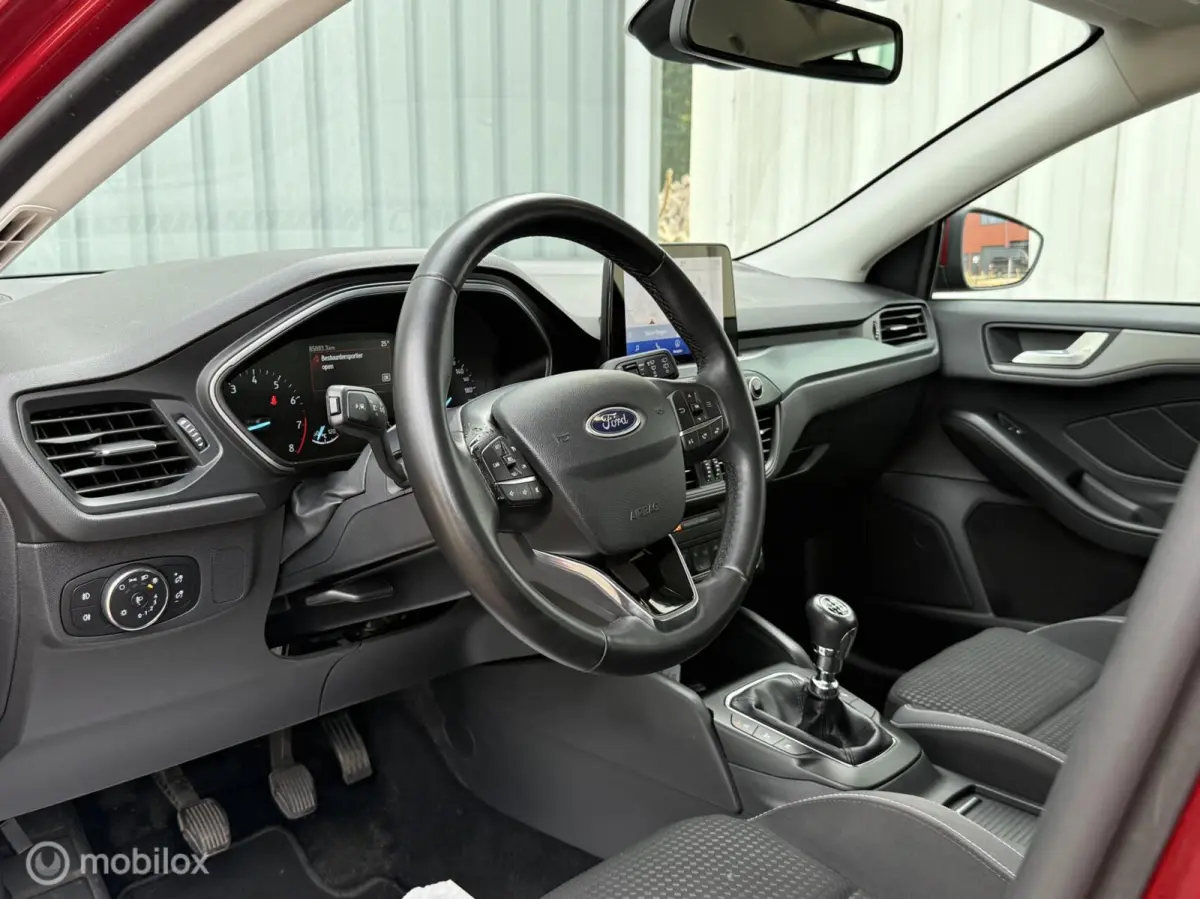 1.0 EcoBoost Hybrid Connected | Carplay |