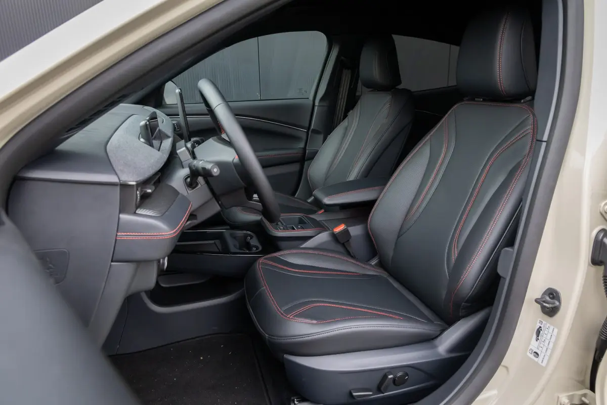 Extended Premium RWD 91 kWh | 19 inch velgen | Adaptive Cruise | Aut. achterklep | | Full LED | Premium Audio