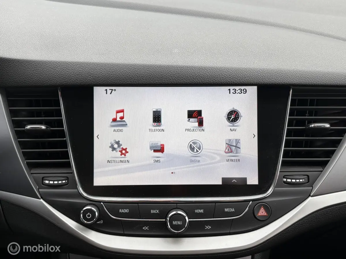 1.0 Online | Carplay | Airco | PDC