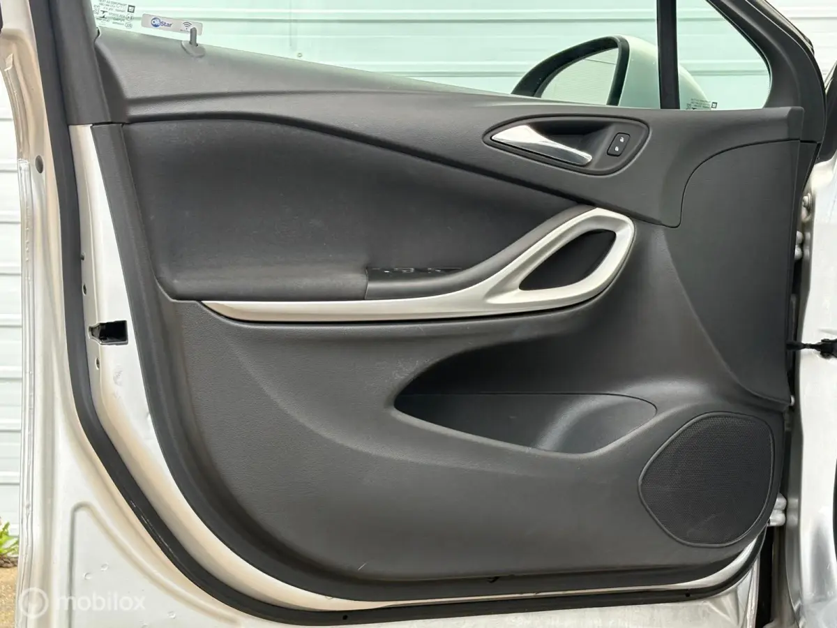 1.0 Online | Carplay | Airco | PDC
