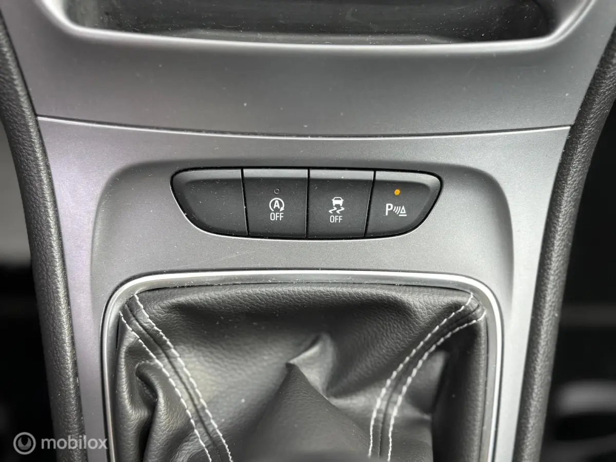 1.0 Online | Carplay | Airco | PDC
