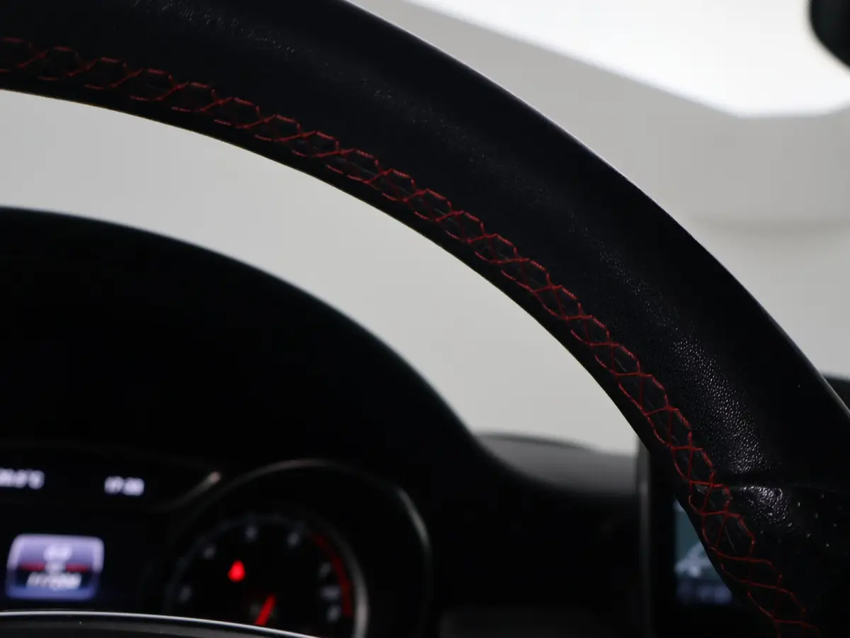 200 156 PK AUT. AMG SPORT + 18 INCH | DAB | STOELVERW. | SPORTSTOELEN