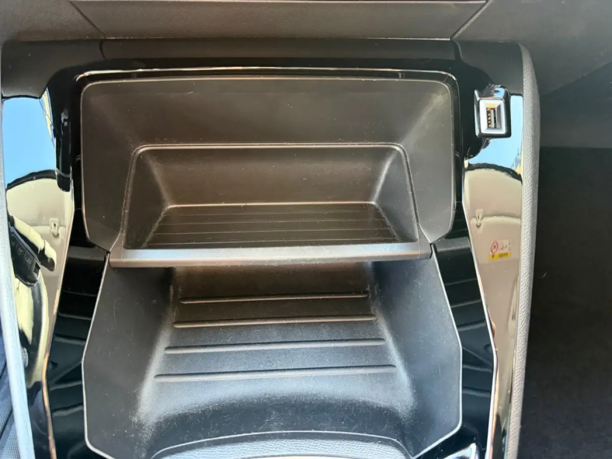 1.2 PT ACTIVE PACK NAVI AIRCO/ECC PDC