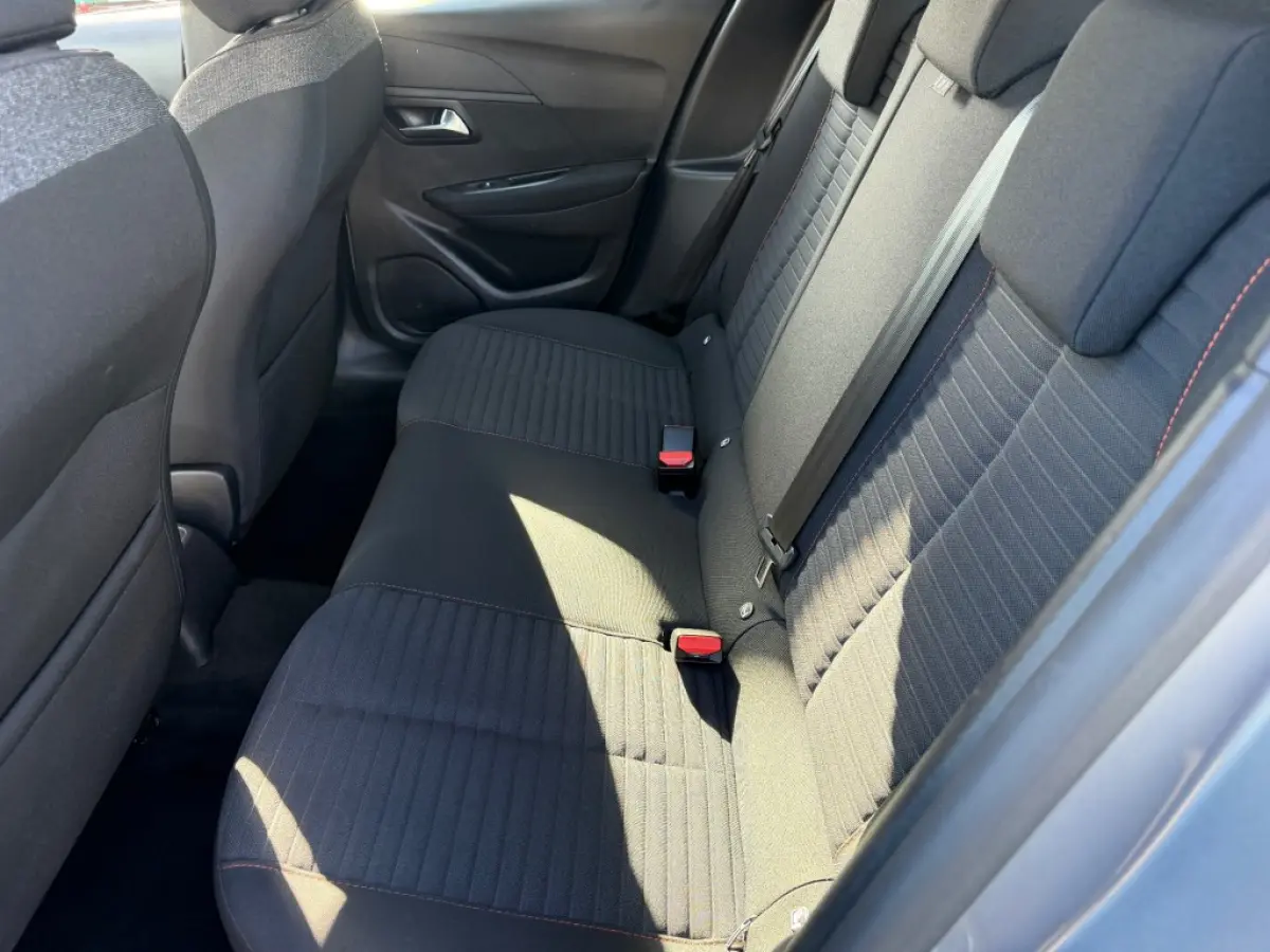 1.2 PT ACTIVE PACK NAVI AIRCO/ECC PDC