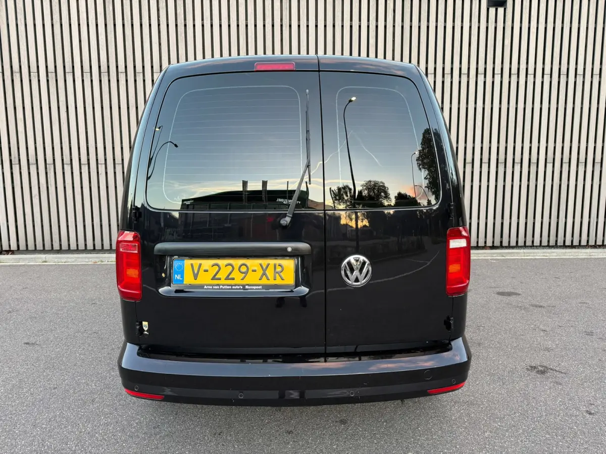 2.0 TDI Highline Automaat Zeer netjes!