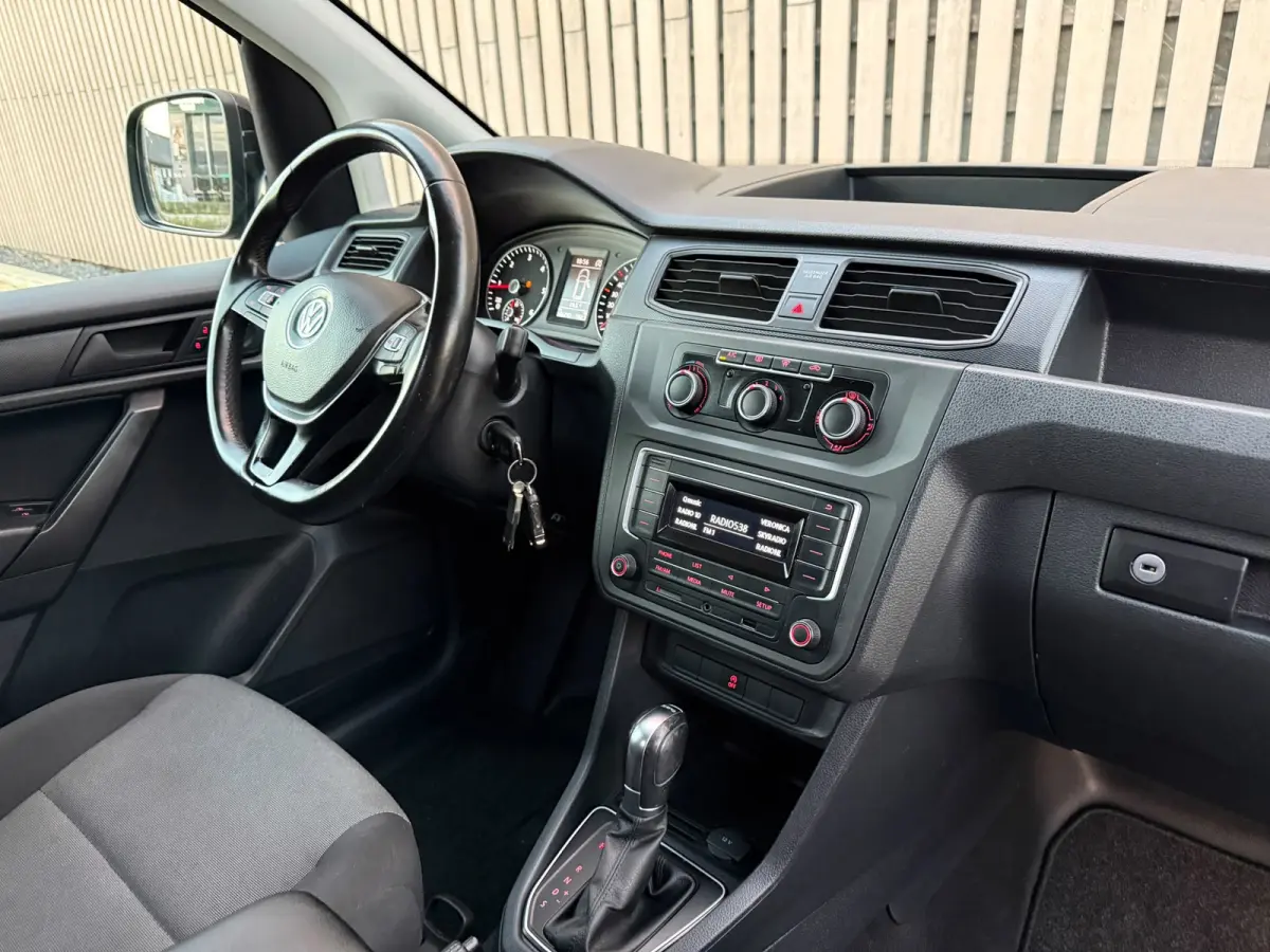 2.0 TDI Highline Automaat Zeer netjes!