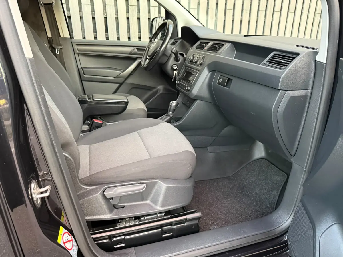 2.0 TDI Highline Automaat Zeer netjes!